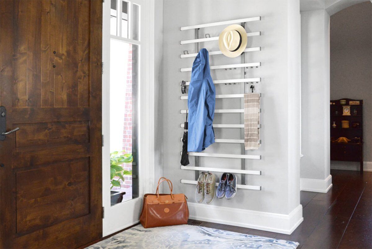 Entryway storage and organization