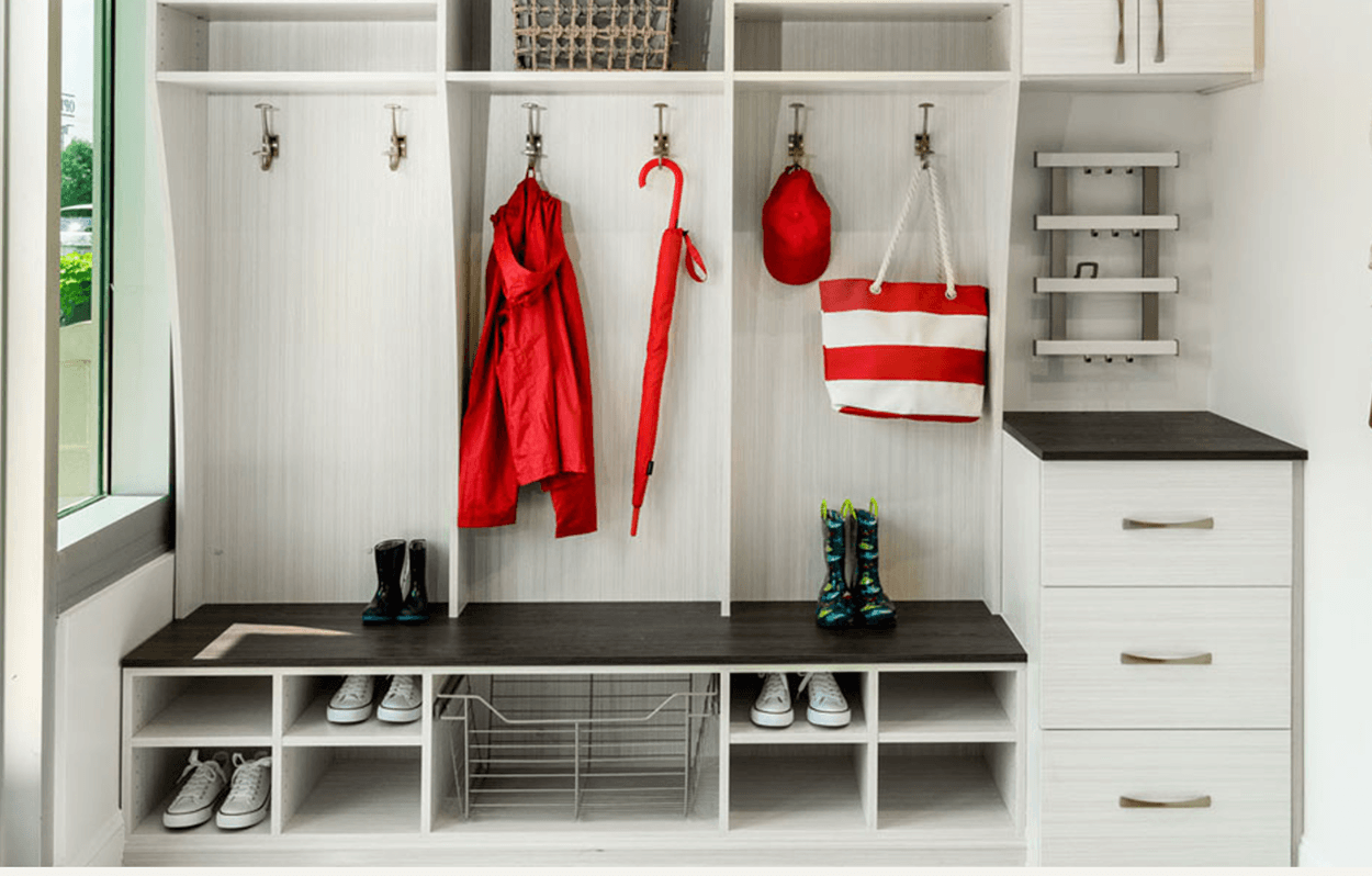 Entryway storage and organization